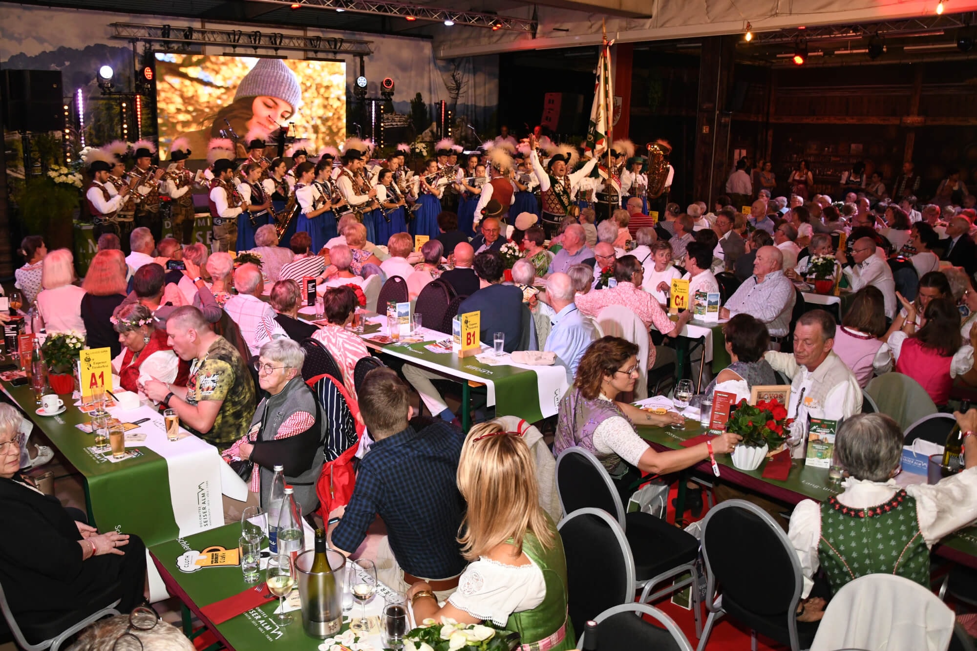 RADIO700 schickt Sie zum Tirolerfest